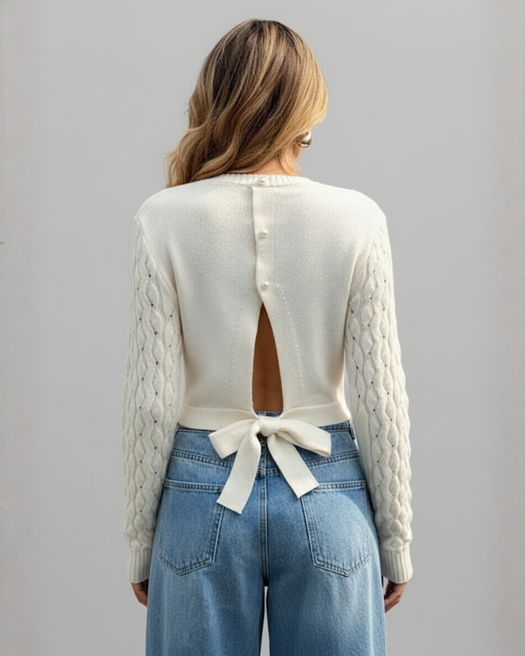 Bow-Back Knit